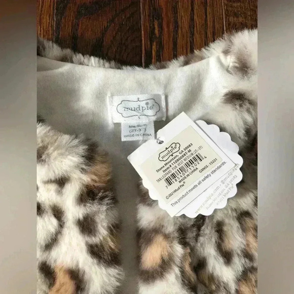 Mud Pie Girls 2T-3T Tan Leopard Faux Fur Vest - NWT!! - Picture 4 of 10